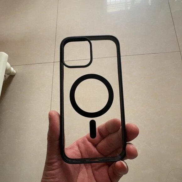 None Other - Cream iPhone16 Case